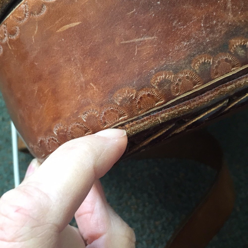 💓Host Pick💓 Vintage leather purse - Picture 4 of 7